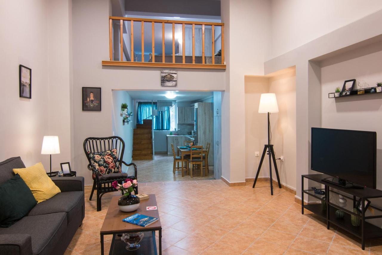 Loft Renovated Flat 5' From The Old Town Corfu Apartment Corfu  Exterior photo